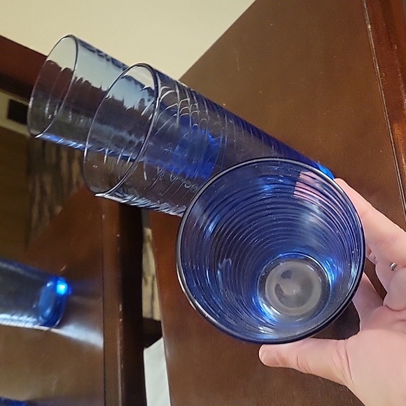 Libbey blue Sirrus set of 3 drinking glasses. Highly desirable. No call outs - Picture 4 of 7